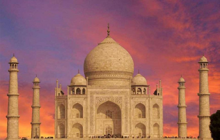 Taj Mahal – The Monument of Love